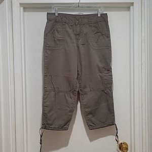 Calvin Klein Cargo Capri Pants